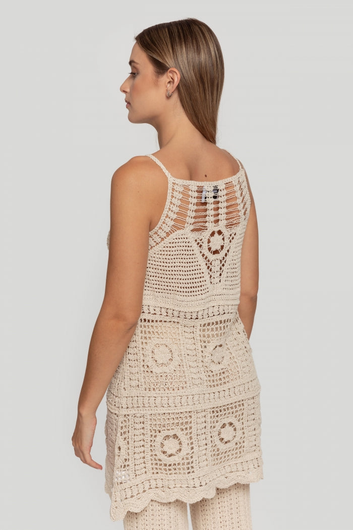 TOP LARGO CROCHET