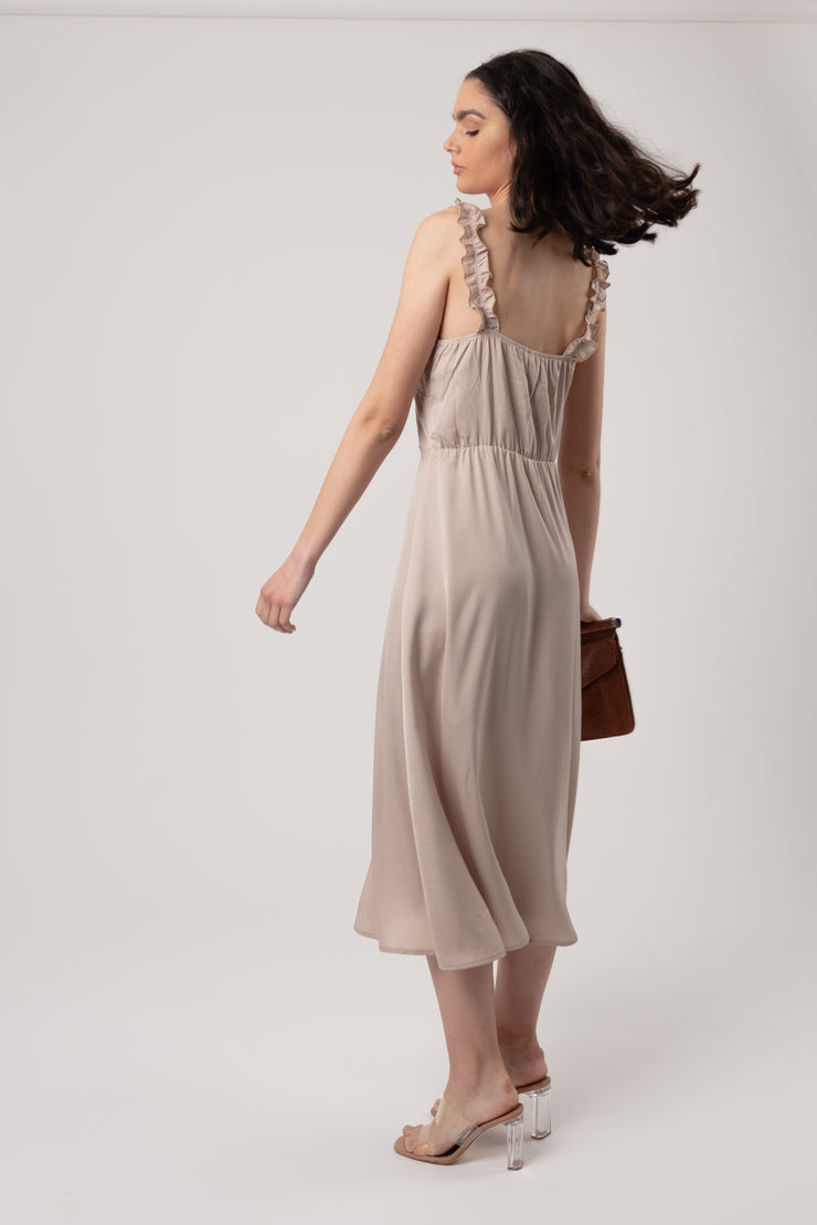 VESTIDO MIDI LATTE